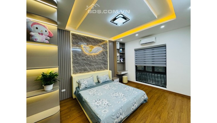 Bán nhà Đại La, 5Tầng, đúc BTCT, ngõ rộng 3m, cách mặt phố 20m. DT sổ: 30m2, giá 5,2tỷ  (có TL)